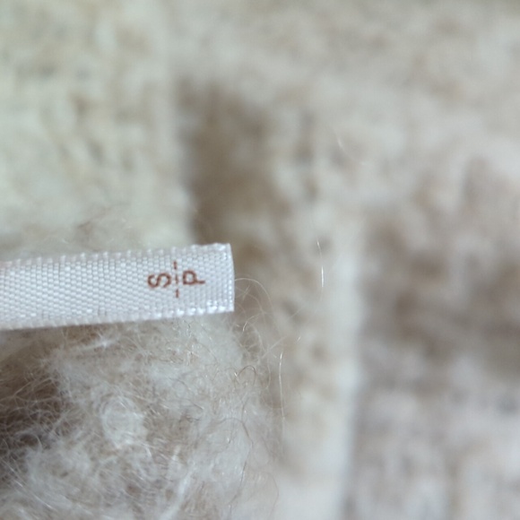 Free people sweater size small - Picture 3 of 4